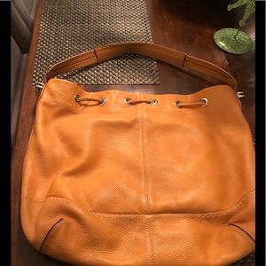Cole Han Leather purse. Classy & Chic